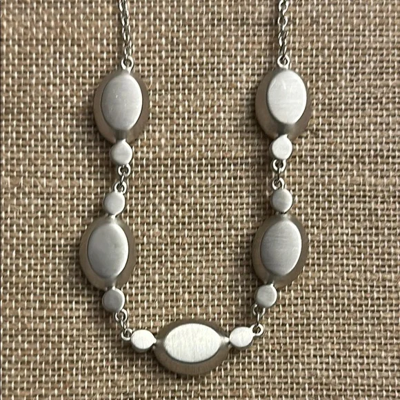 Touchstone Crystal Oval DeLites Necklace - Picture 3 of 3